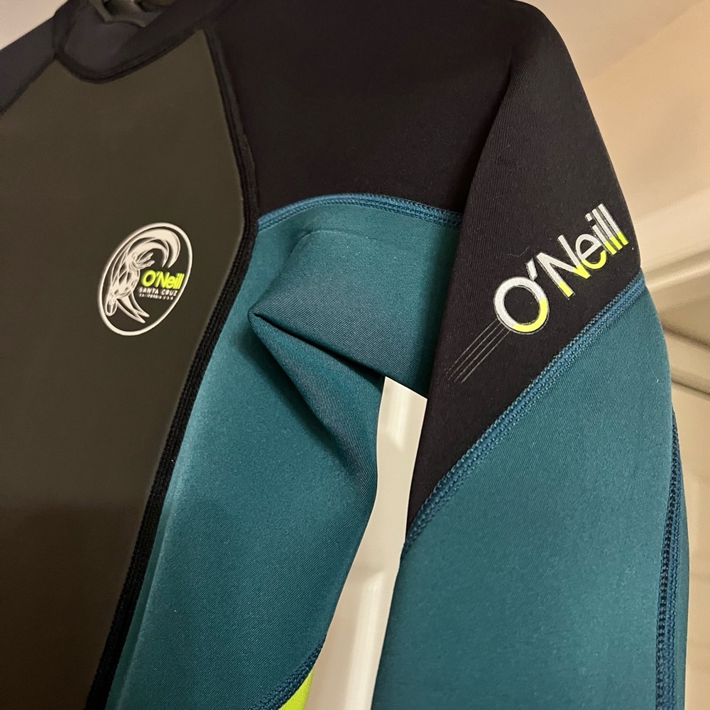 O’Neill long wetsuit